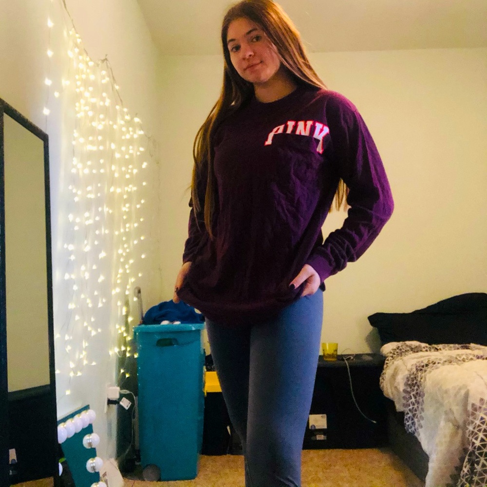 PINK long sleeve size S but fits like a M/L. No rips or stains.